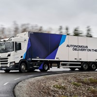 Scania urychluje nasazení autonomní přepravy mezi dopravními uzly